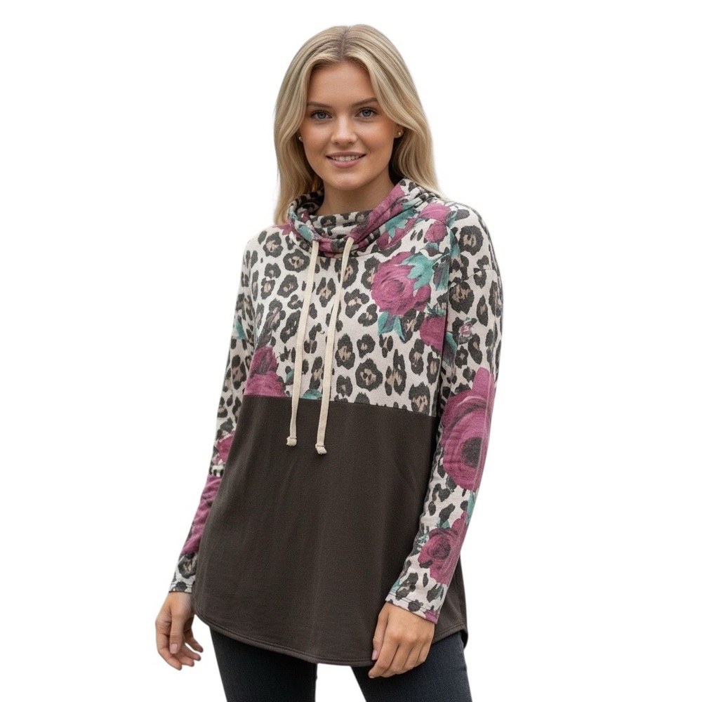 Honeyme Woman’s Curvy Hoodie with Leopard and Pink Floral Accents/ Grey Bottom
